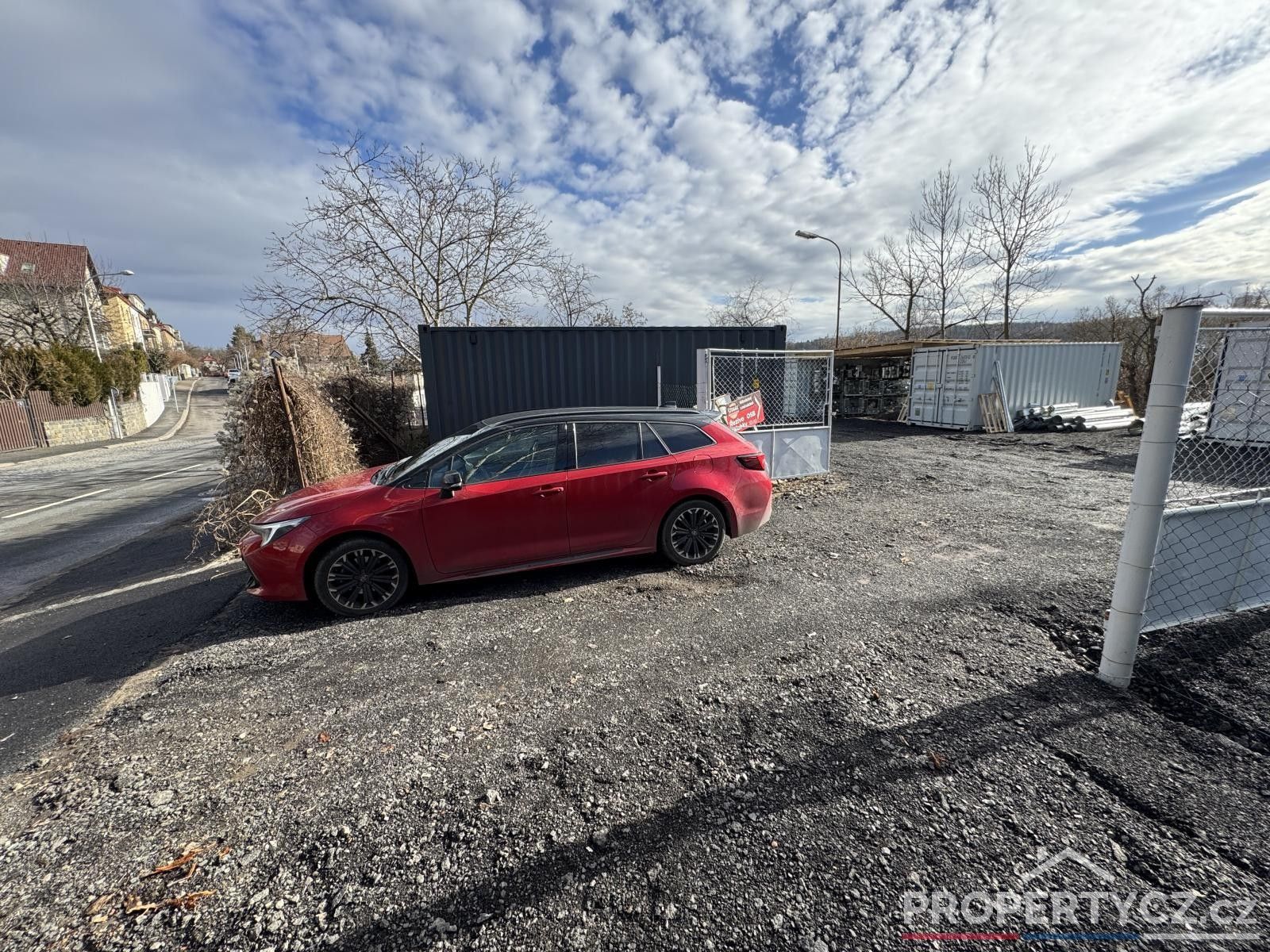 Ostatní, Nad obcí I, Praha, 15 m²