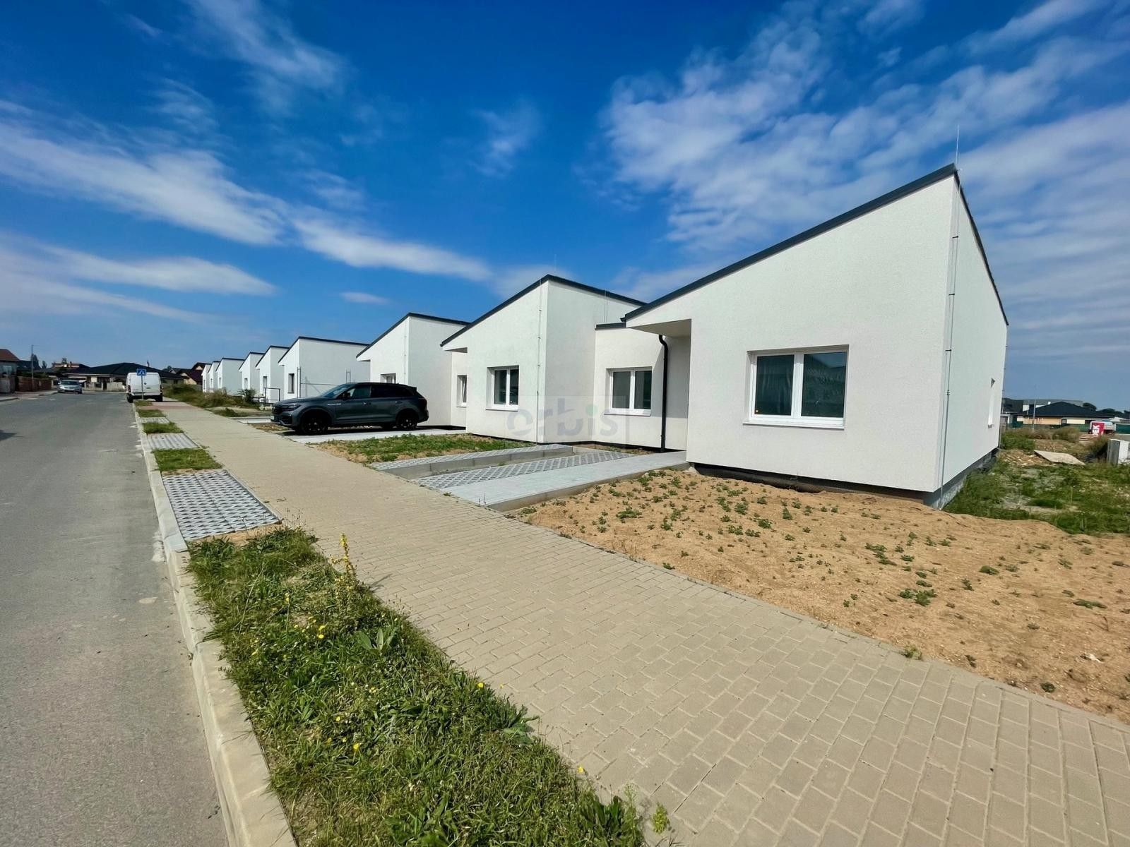 Rodinné domy, Kladenská, Buštěhrad, 103 m² - 1