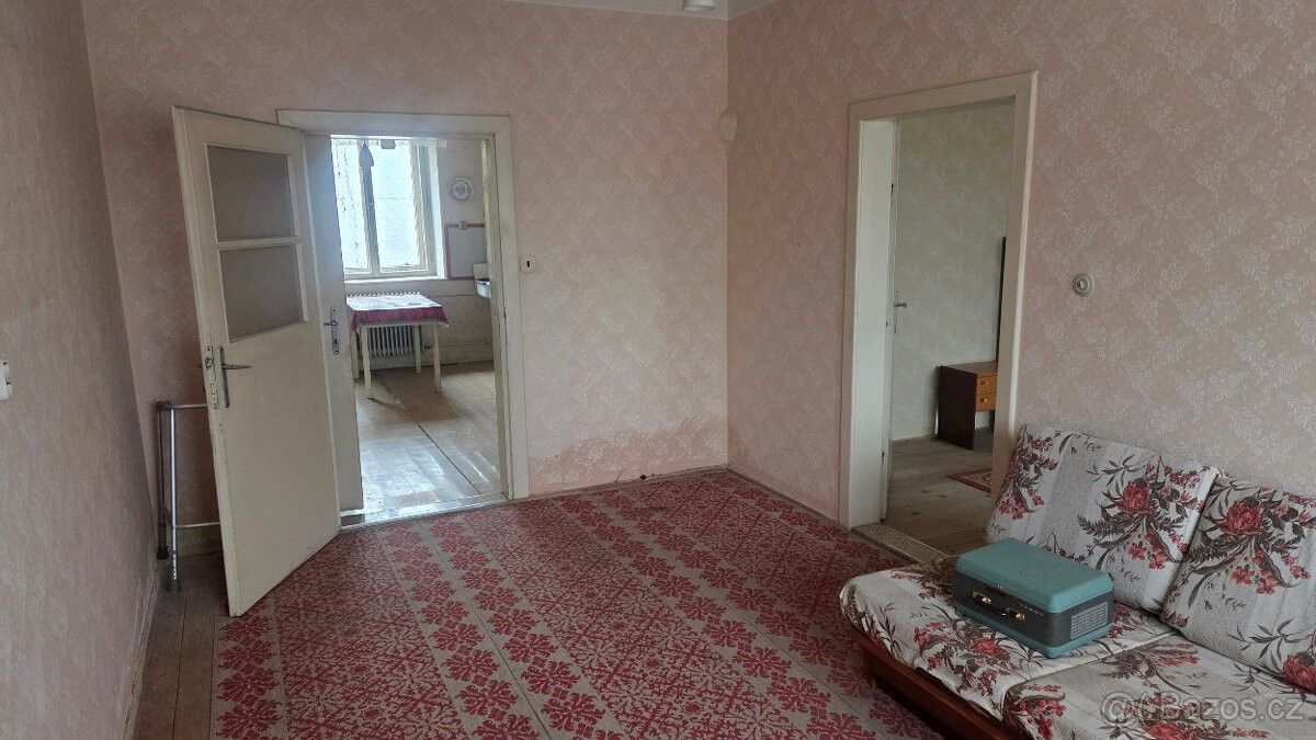 Prodej rodinný dům - Jaroměřice nad Rokytnou, 675 51