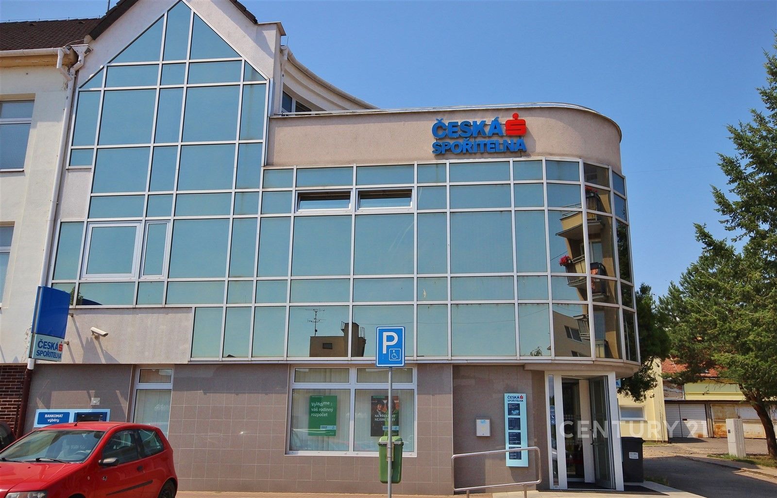 Pronájem kancelář - Komenského náměstí 1226, Rosice, 100 m²