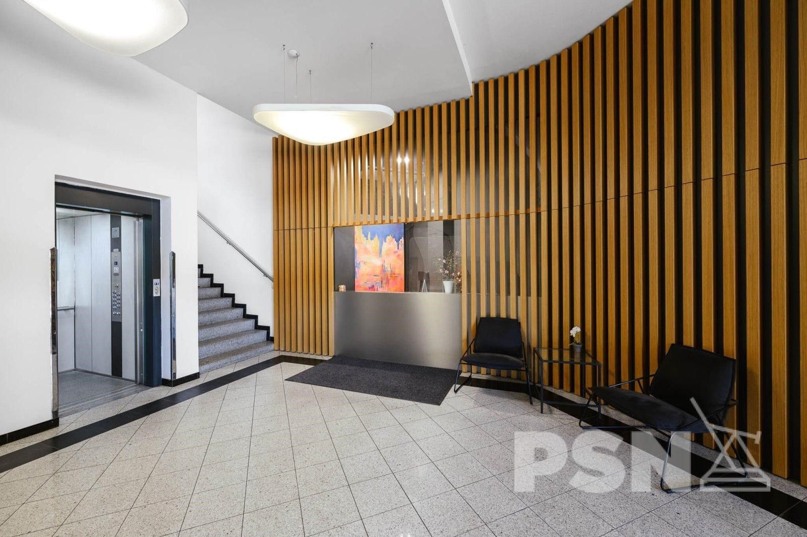 Pronájem kancelář - Sokolovská, Praha, 64 m²