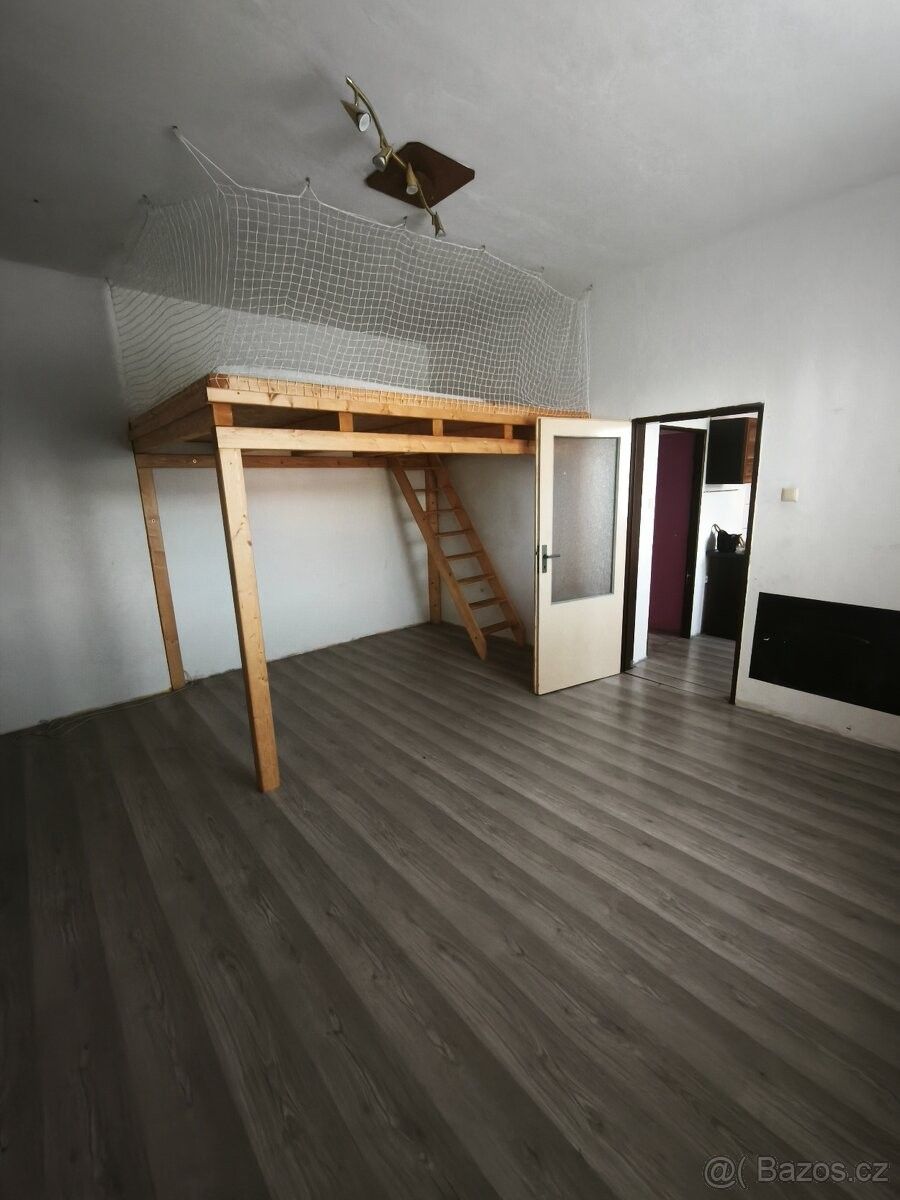Byty, Znojmo, 669 02 - 2