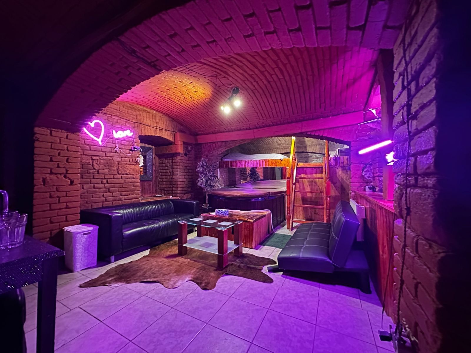 Obchodní prostory, Chelčického, Praha - Žižkov, 170 m² - 2