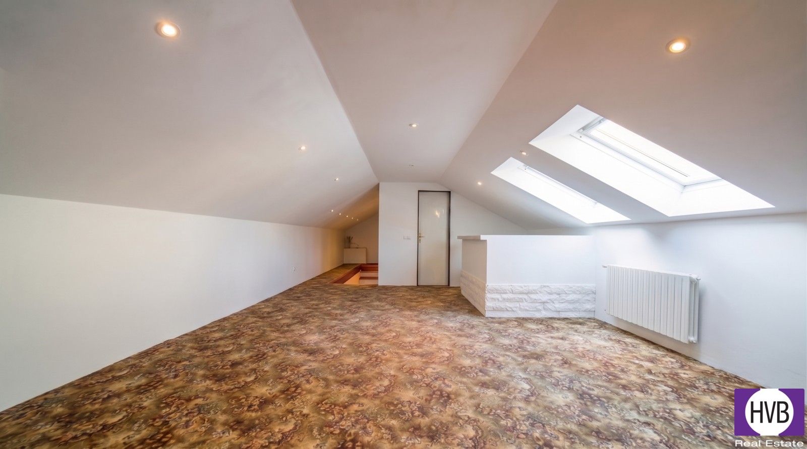 Prodej rodinný dům - Holubice, 170 m² - 2