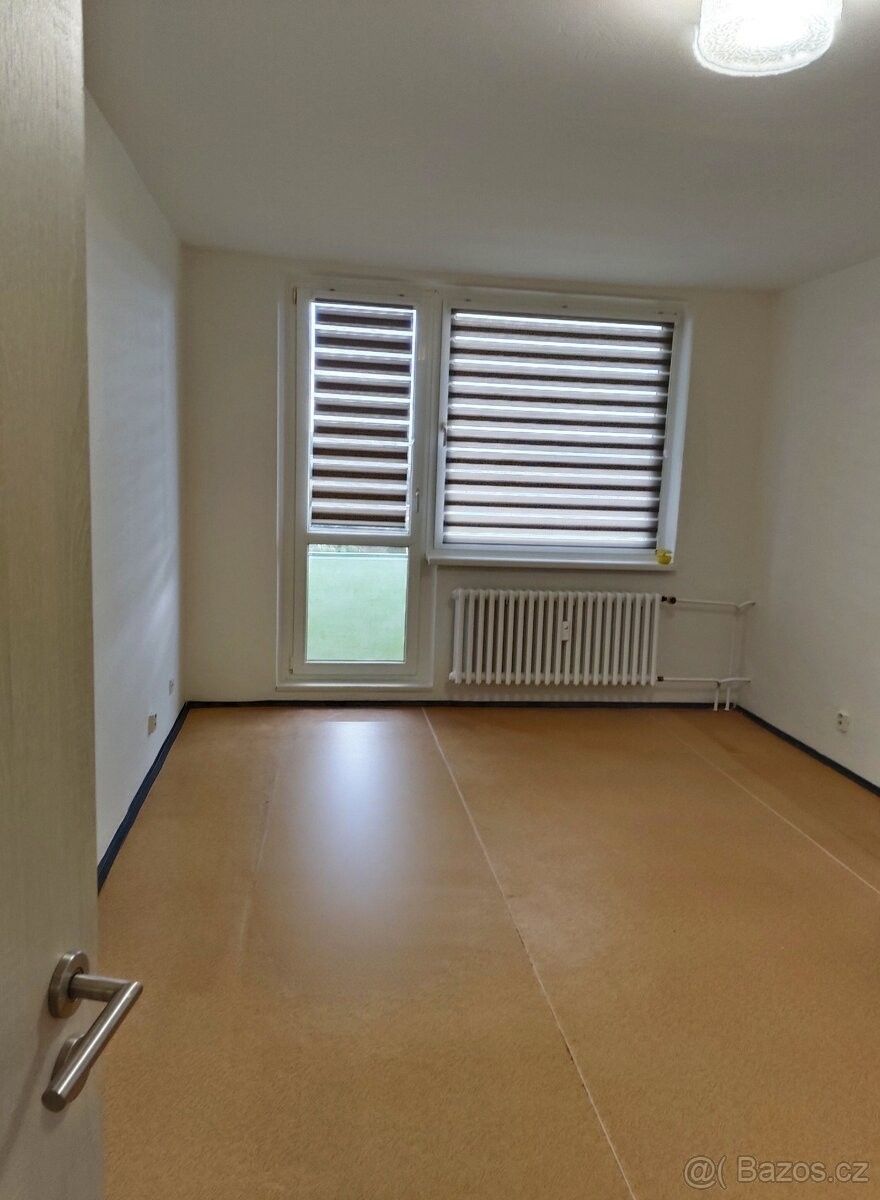 Byty, Otrokovice, 765 02