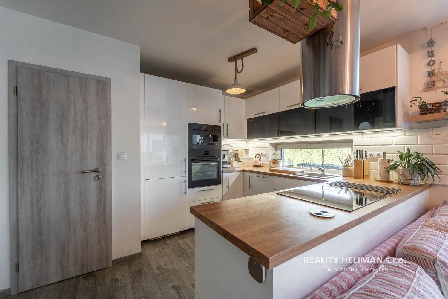 Prodej rodinný dům - Tuchoraz, okres Kolín, Středočeský kraj, 130 m² - 5