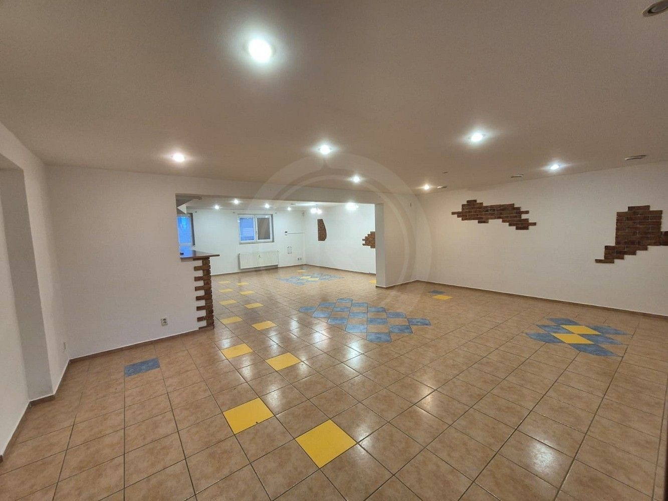 Obchodní prostory, Boršov nad Vltavou - Poříčí, okres České Budějovice, Jihočeský kraj, 163 m² - 2
