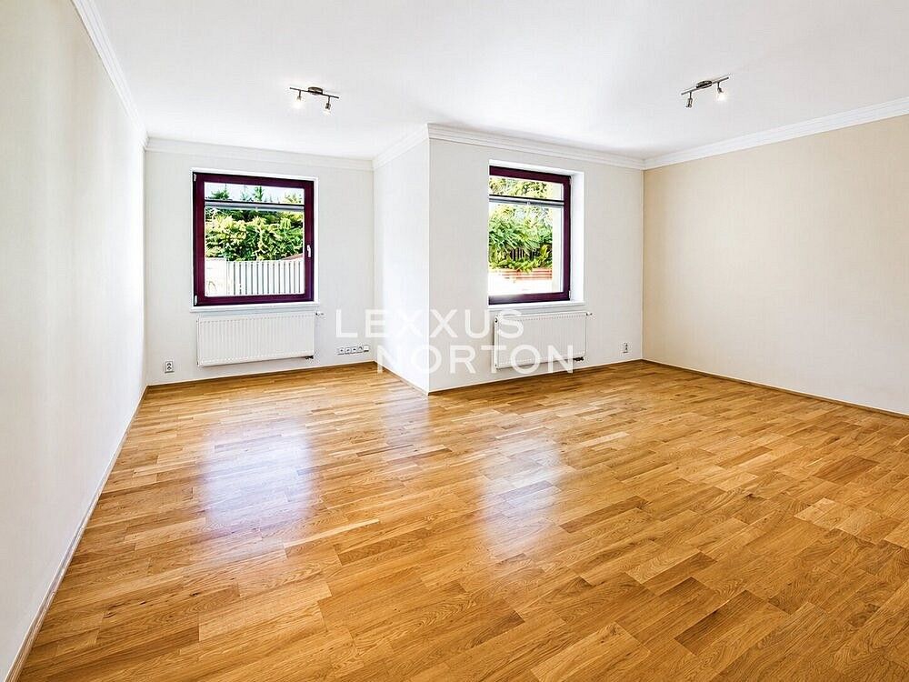 Rodinný dům · 350 m² · Praha - Veleslavín, okres Praha 6, Hlavní město Praha - 4