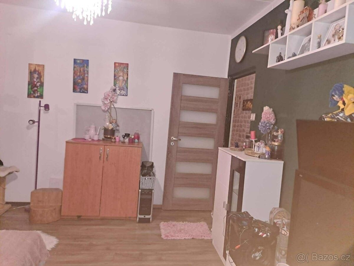 Pronájem byt - Vlastějovice, 285 23