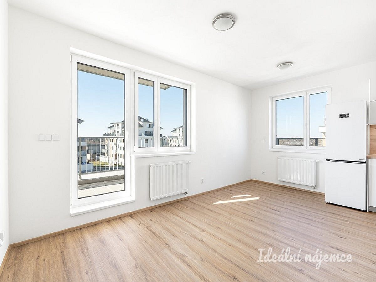 Pronájem byt 2+kk - Praha - Sobín, okres Praha 17, Hlavní město Praha, 45 m² - 5