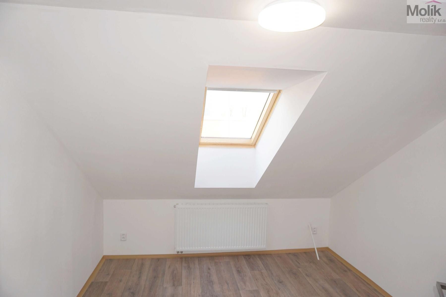 Byt 4+kk · 70 m² · Tržní, Litvínov - 3