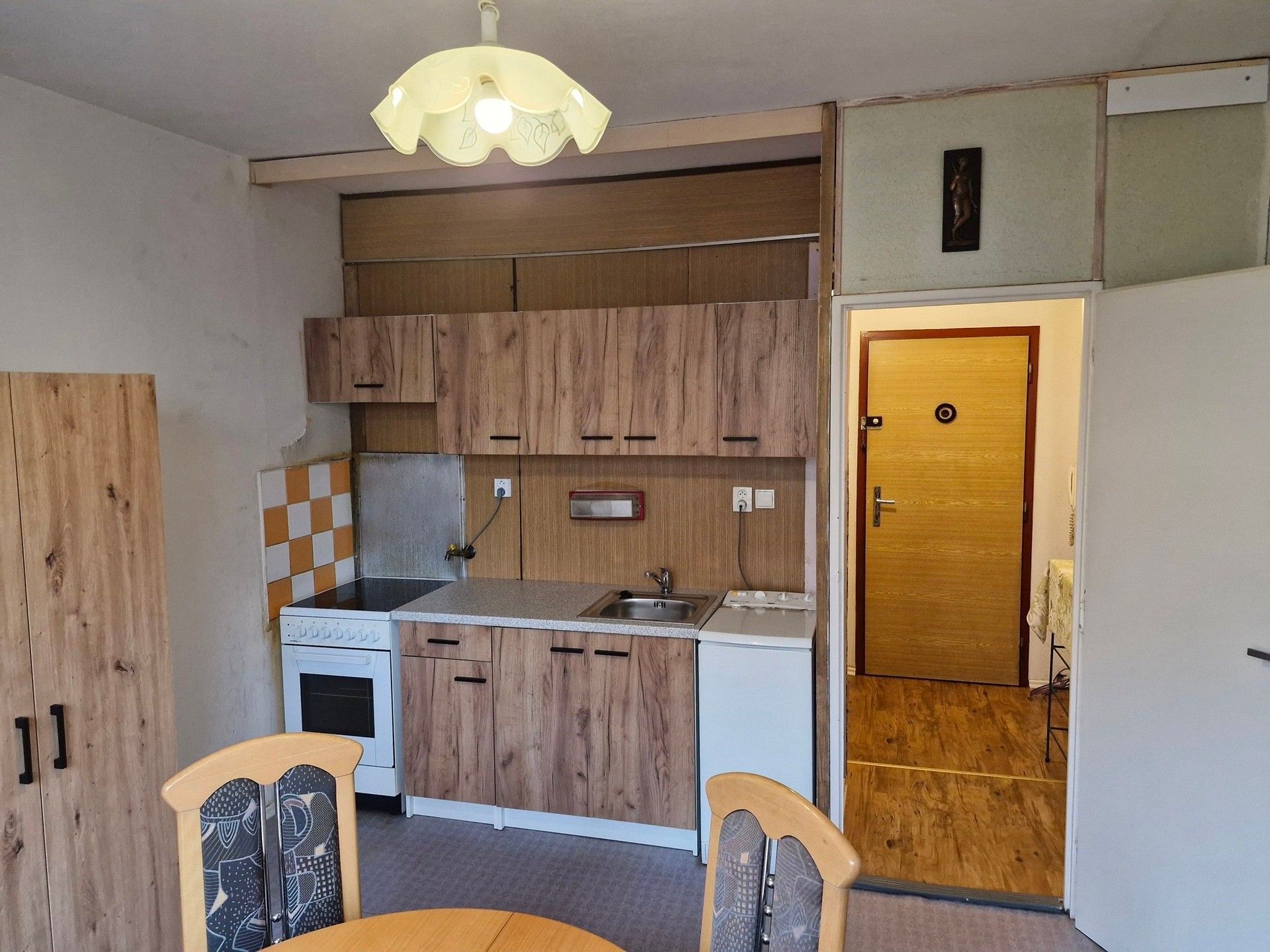 Prodej byt 1+1 - Julia Payera, Teplice, 36 m²