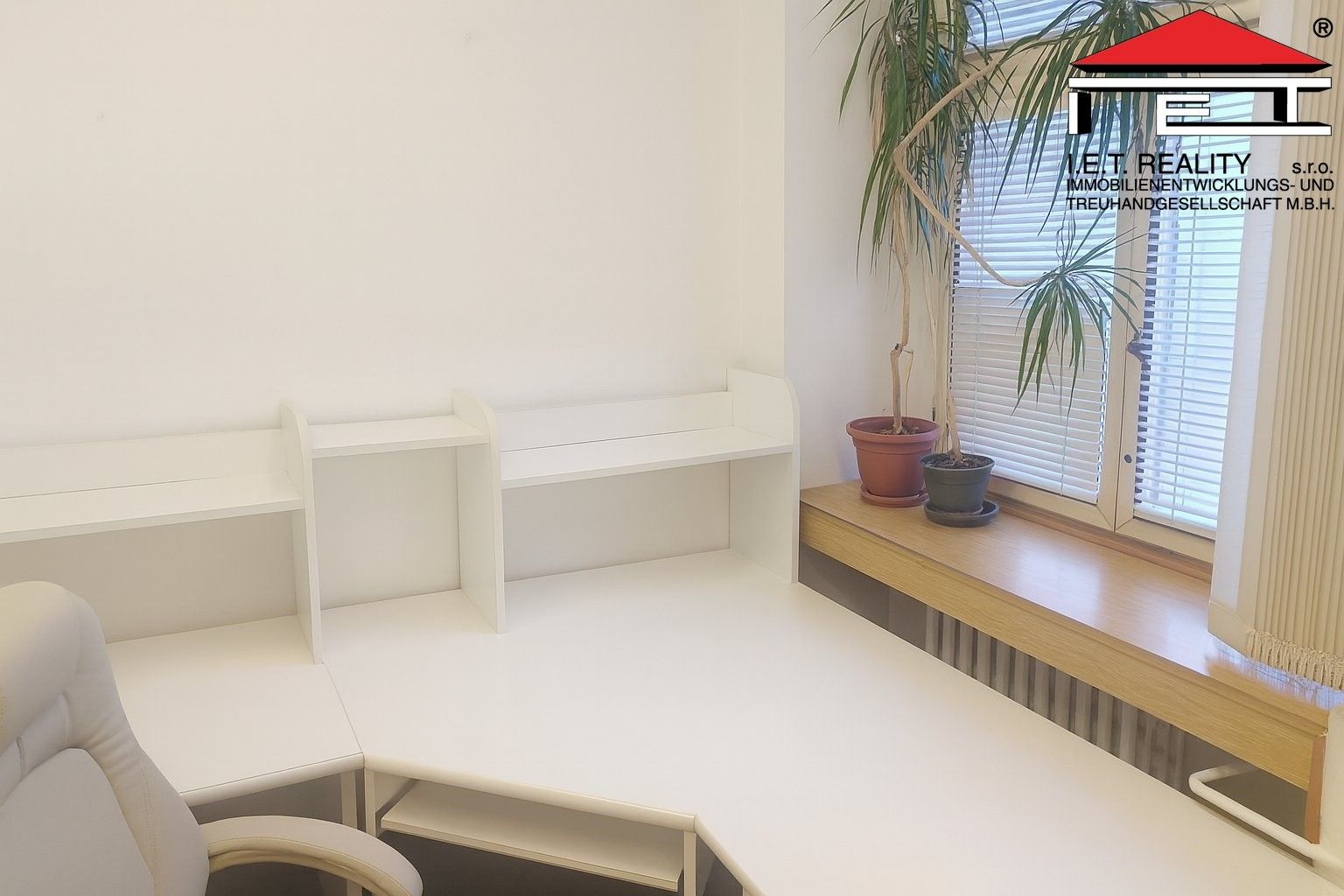 Pronájem kancelář - Sokolská třída, Ostrava, 23 m²