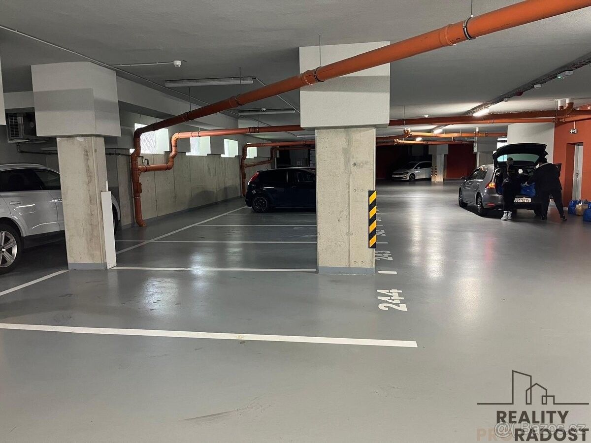 Pronájem garáž - Olomouc, 779 00