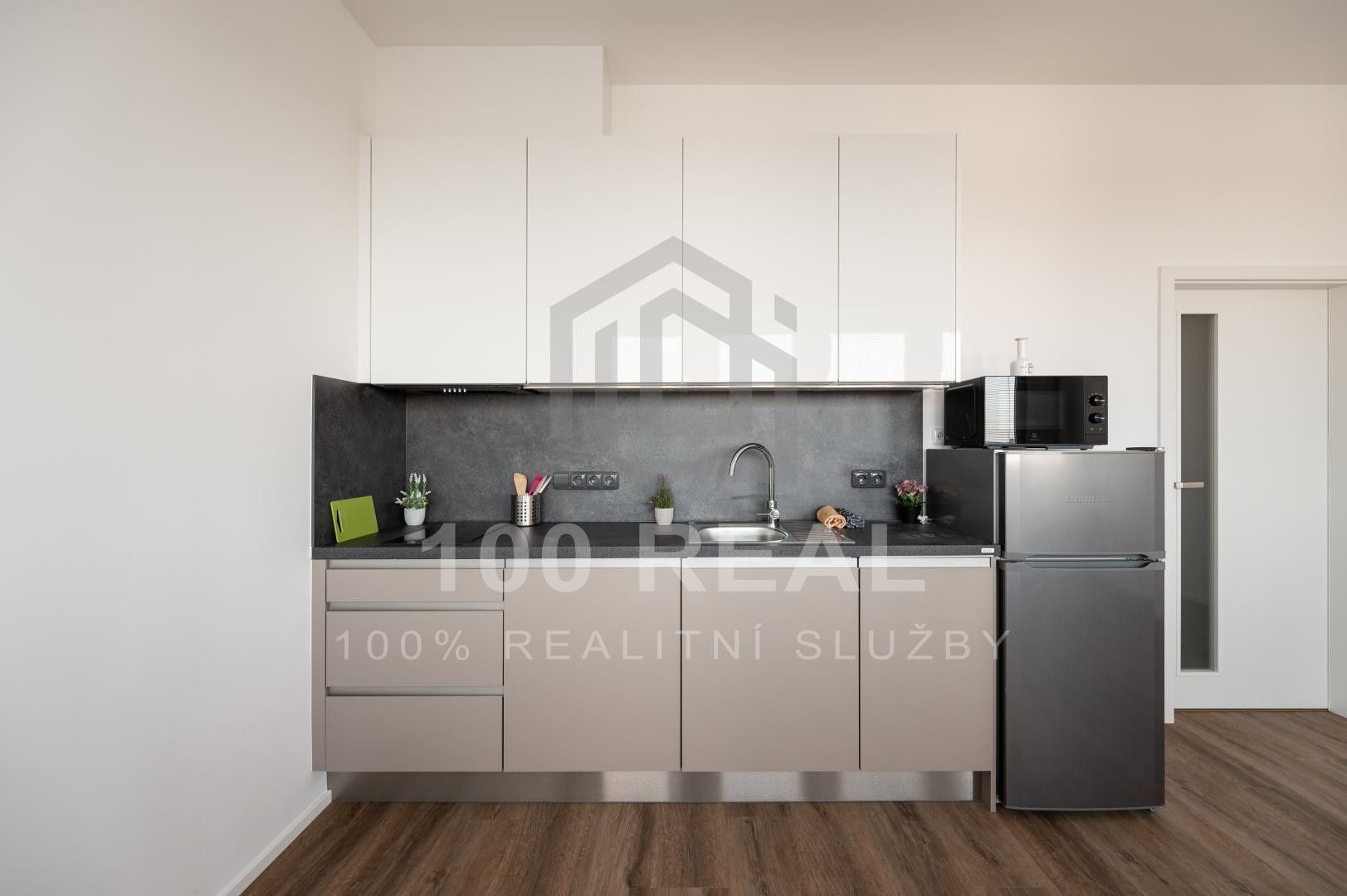 1+kk, Průmyslová 1200, Hradec Králové, 29 m² - 2