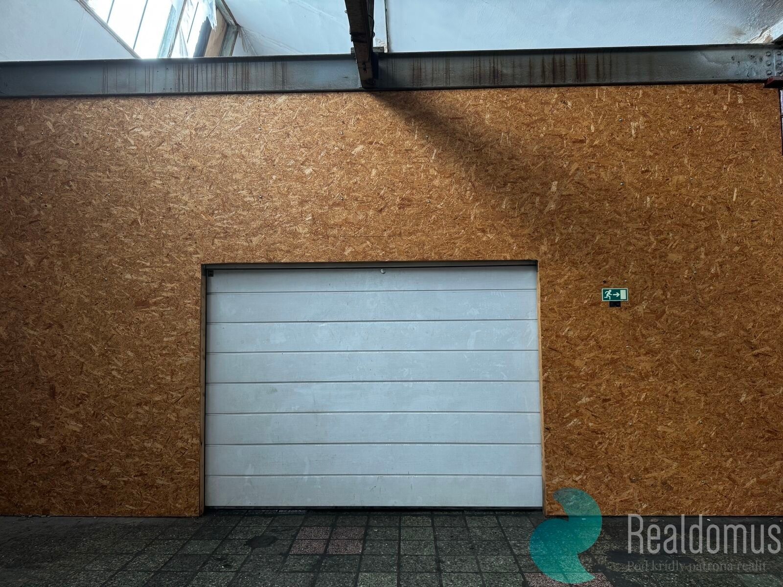 Pronájem garáž - Omlenická, Kaplice, 48 m²