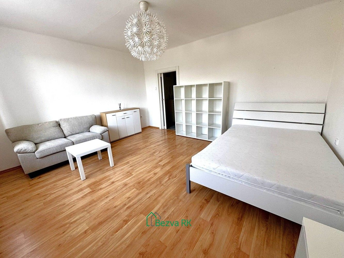 Prodej byt 1+1 - Družstevní, Chrást, okres Plzeň-město, 48 m² - 5