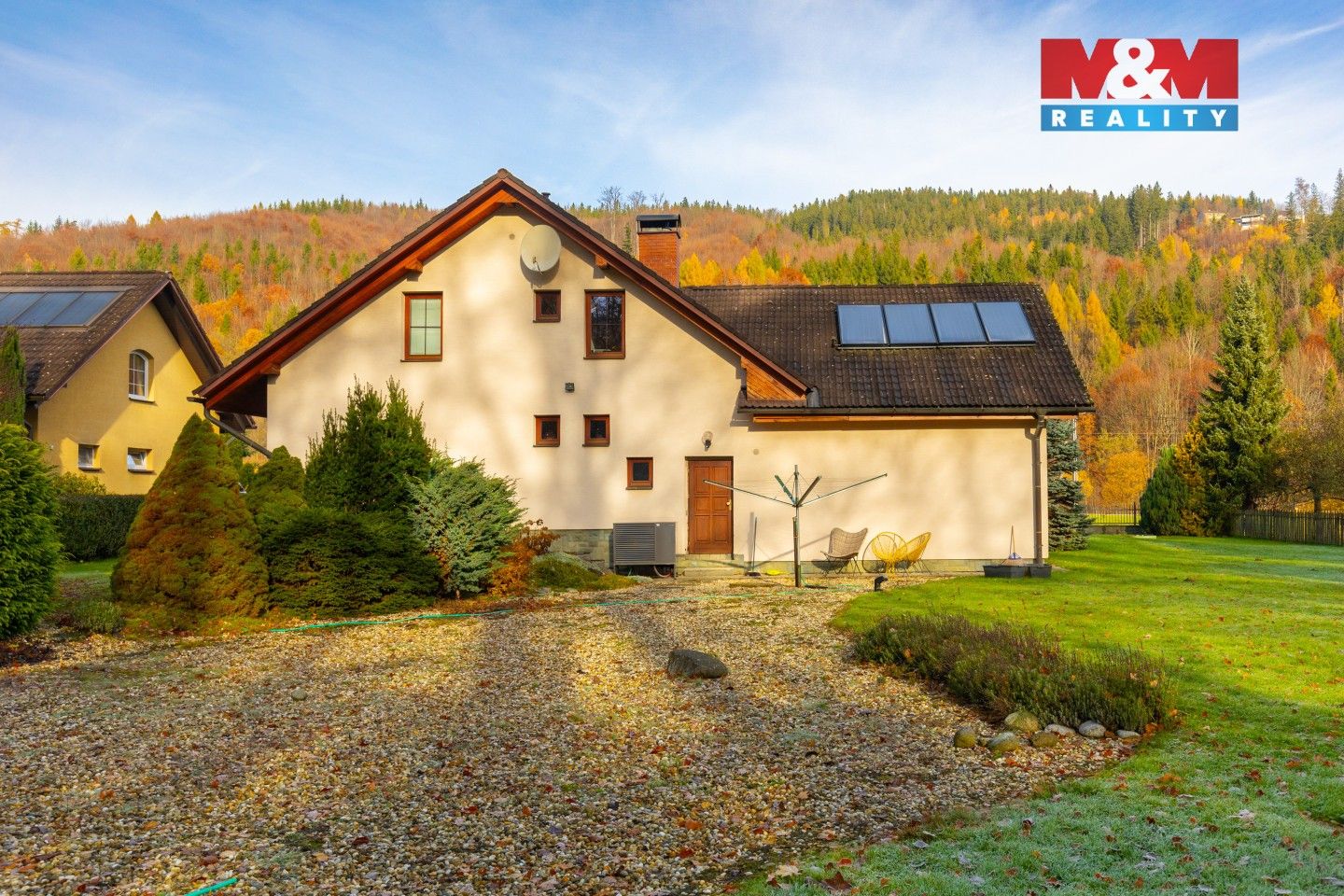 Rodinné domy, Dolní Lomná, 240 m²