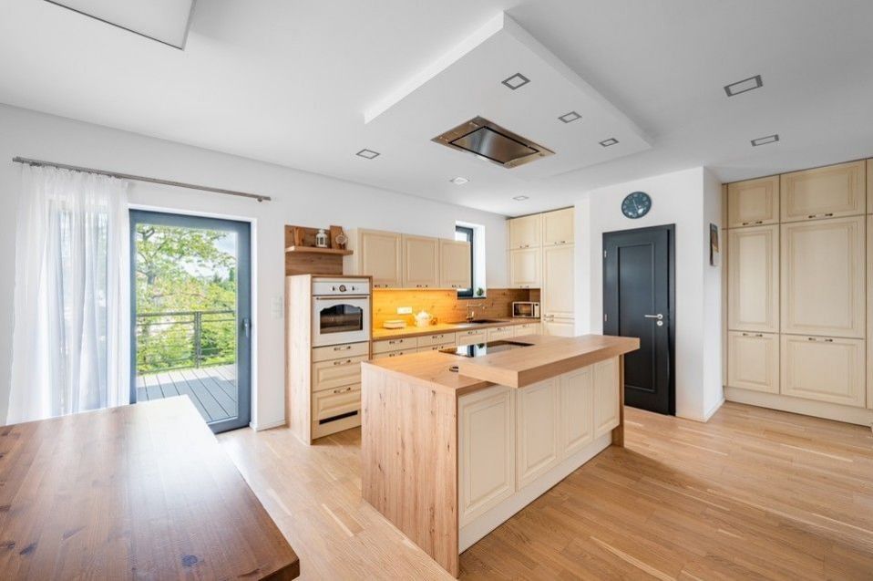 Prodej kancelář - Herbenova, Praha, 338 m²