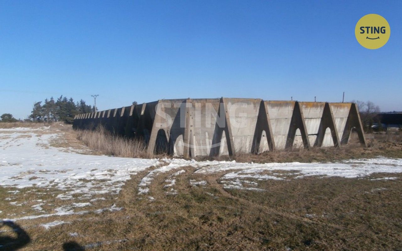Prodej komerční pozemek - Radkov, 27 710 m² - 5