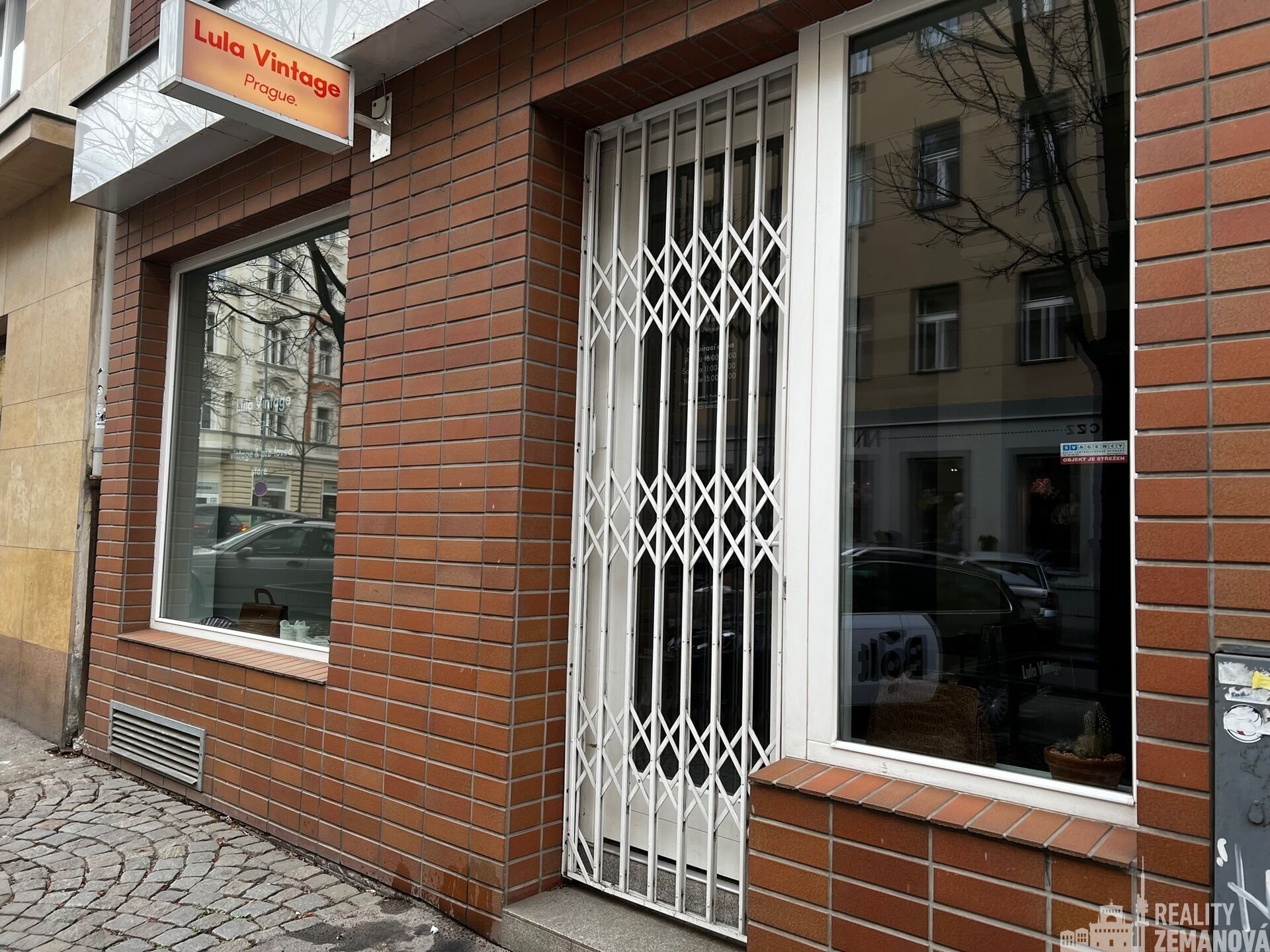 Obchodní prostory · 143 m² · Řipská, Praha - 3