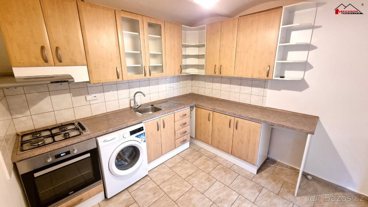 Byty, Kostice u Břeclavě, 691 52