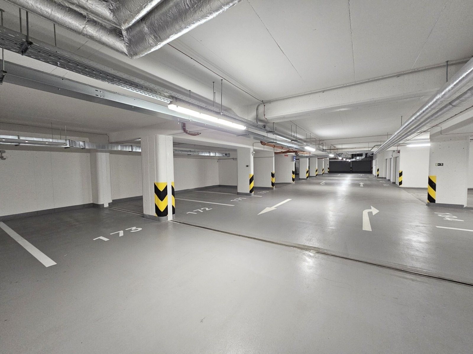 Pronájem ostatní - Poděbradská,Hloubětín,Praha, 12 m²