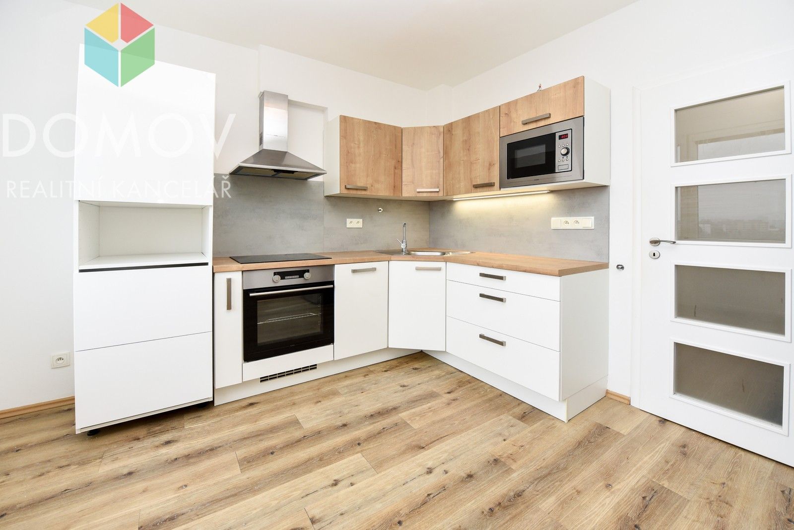 Prodej byt 1+1 - plukovníka Mráze 1338, Praha, 39 m²