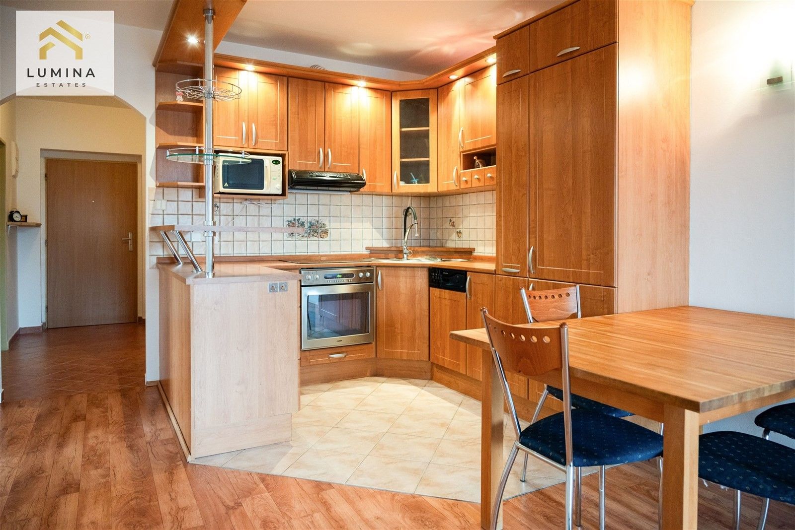 Pronájem byt 3+kk - Nad Štolami, Odolena Voda, 80 m²