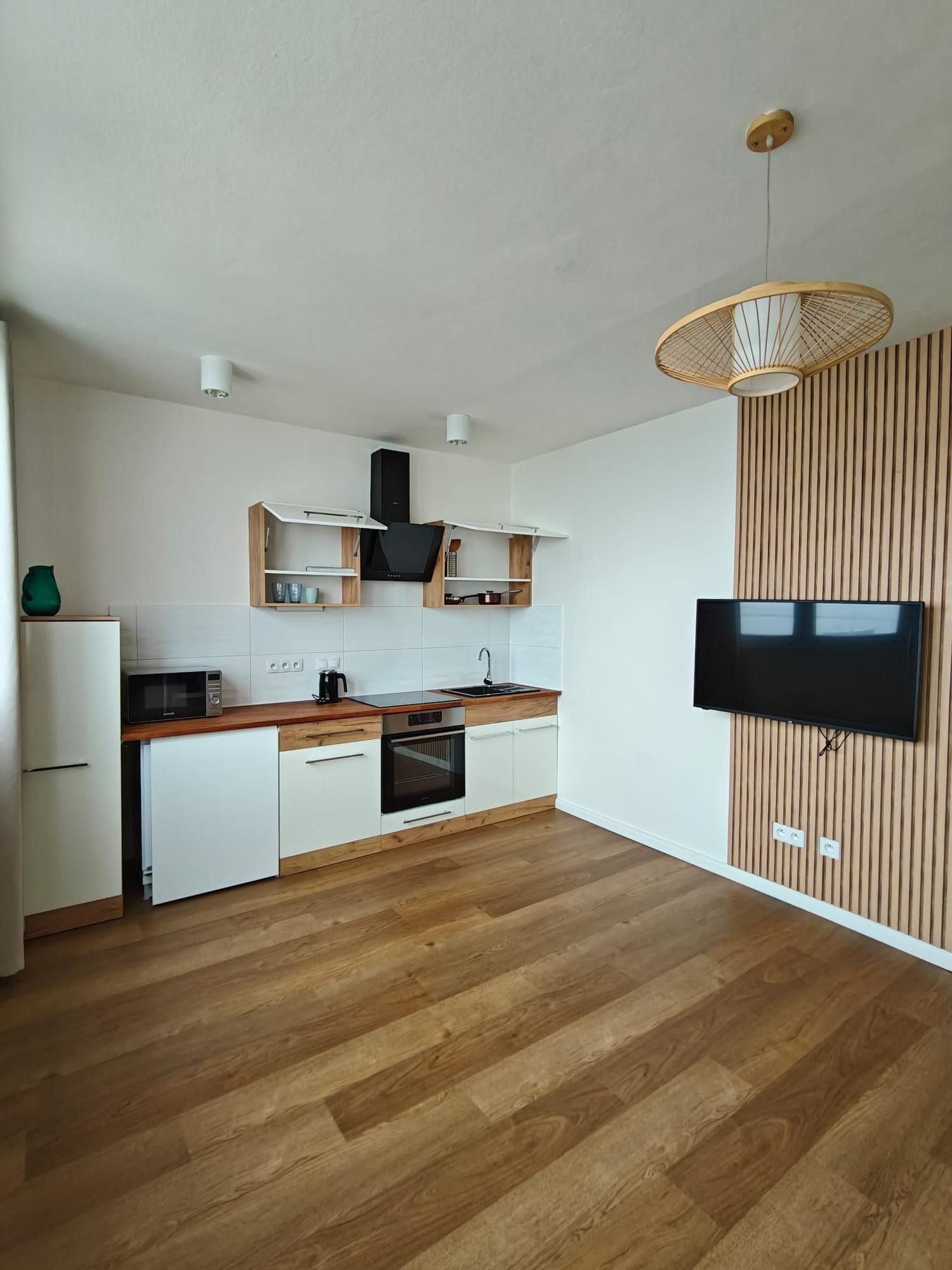 Pronájem byt 1+kk - Spartakovců, Ostrava, 24 m²