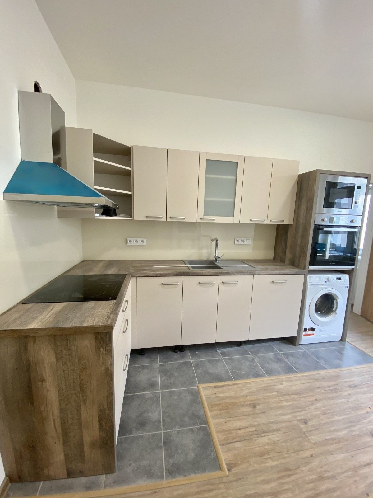 2+1, Ke Koulce, Praha Smíchov, 44 m² - 1