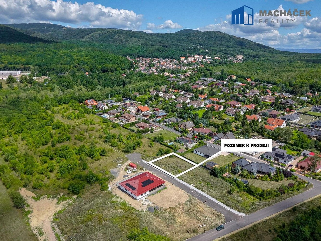 Prodej pozemek pro bydlení - Lom, okres Most, Ústecký kraj - 2