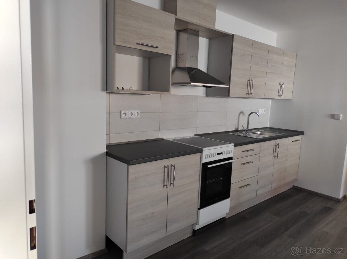 Byty, Vracov, 696 42