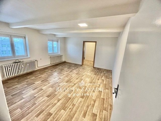 Prodej byt 2+1 - Sladkovského, Pardubice, 62 m²