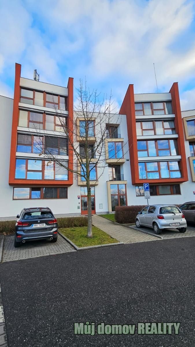 Pronájem ostatní - Švejcarovo náměstí, Praha, 11 m²