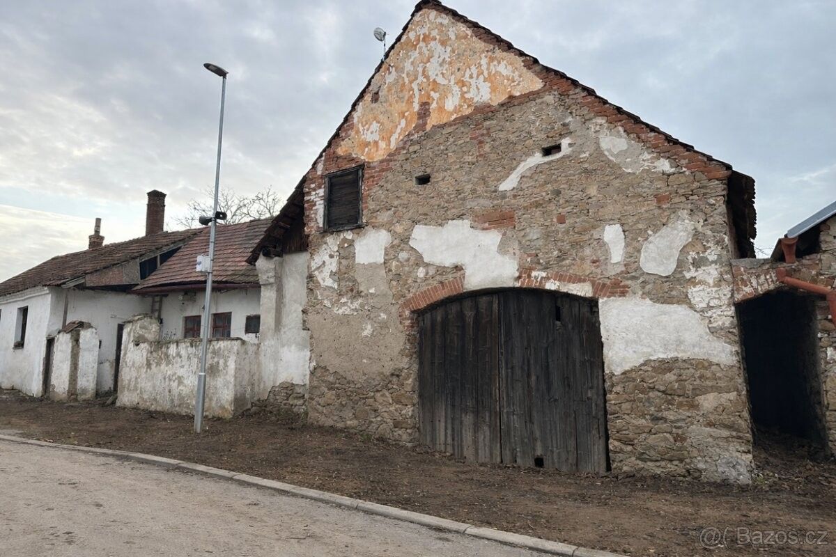 Rodinné domy, Strakonice, 386 01 - 1