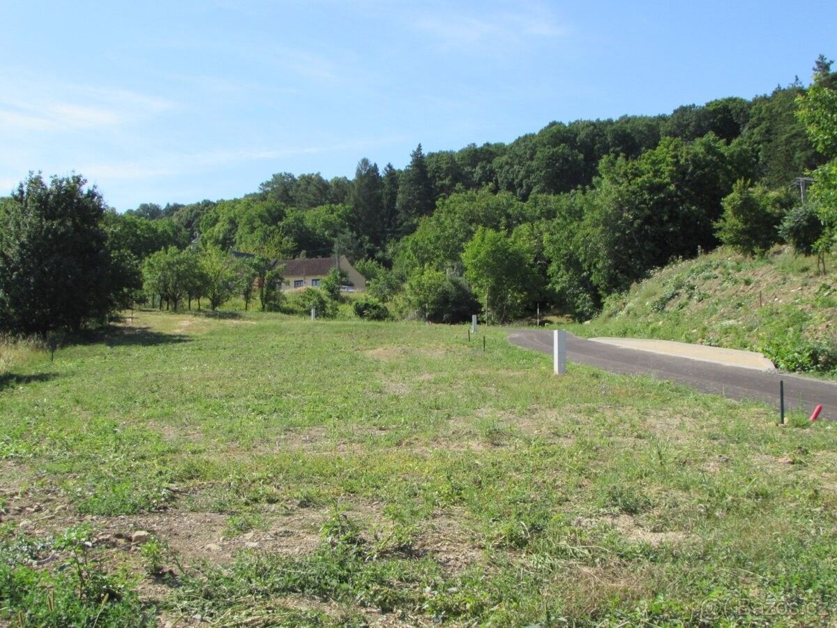 Pozemky pro bydlení, Radějov u Hodonína, 696 67 - 1