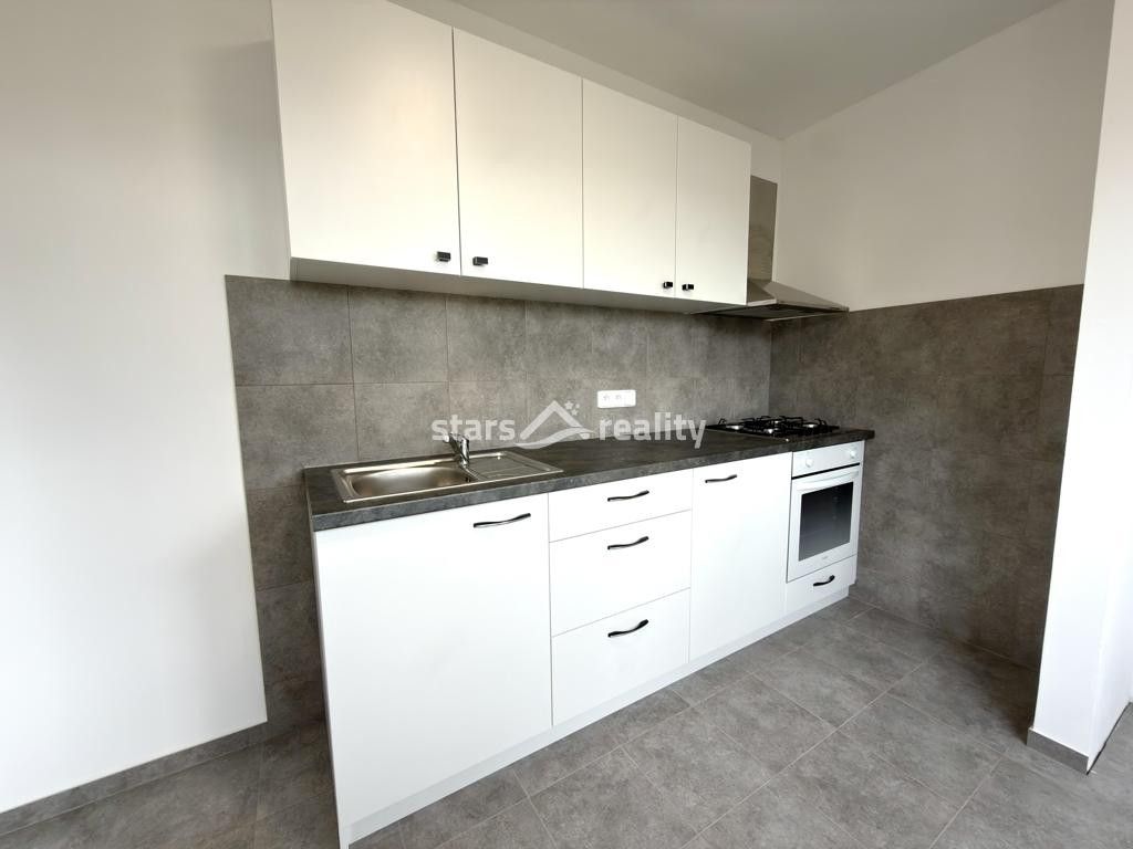 Byt 2+1 · 56 m² · Hakenova 691, Kralupy nad Vltavou Lobeček - 3