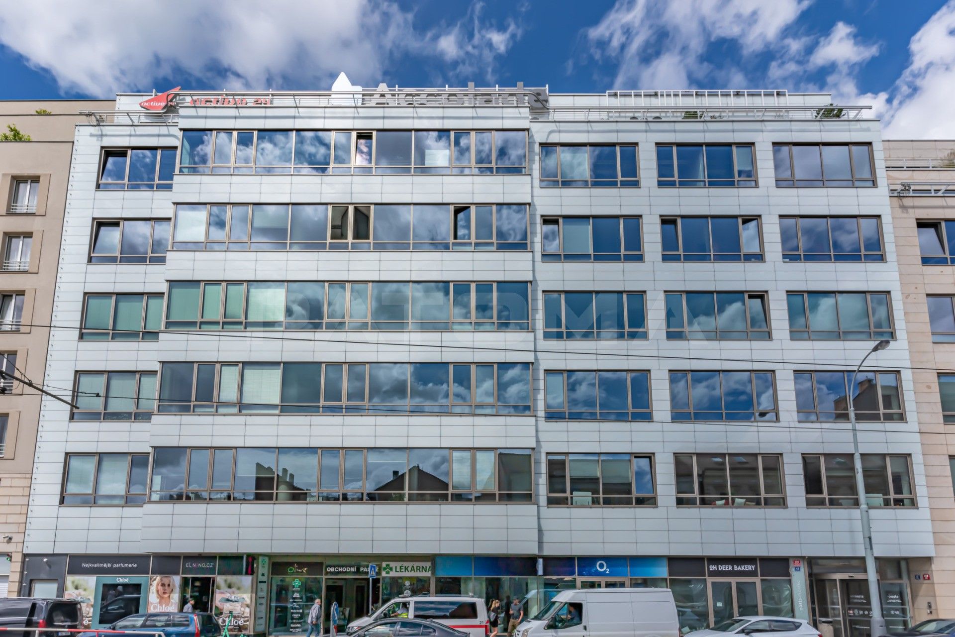Pronájem kancelář - Sokolovská, Praha, 233 m² - 1