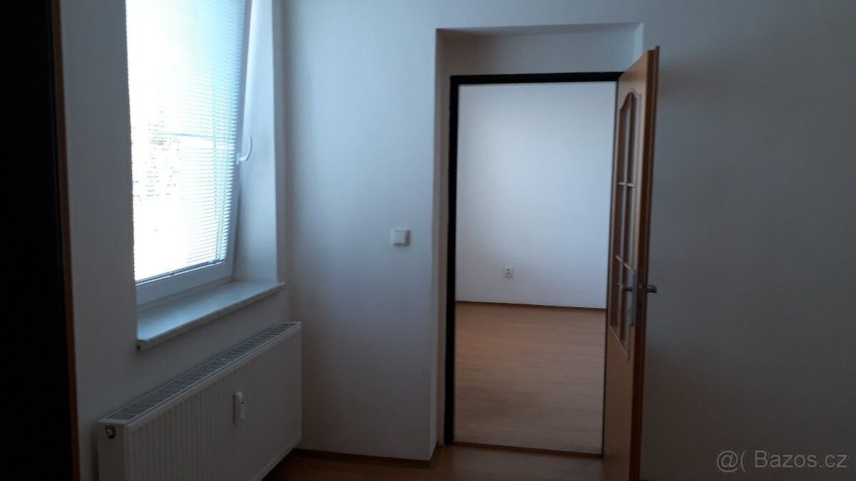 Byt · Pomezí, 569 71 - 4