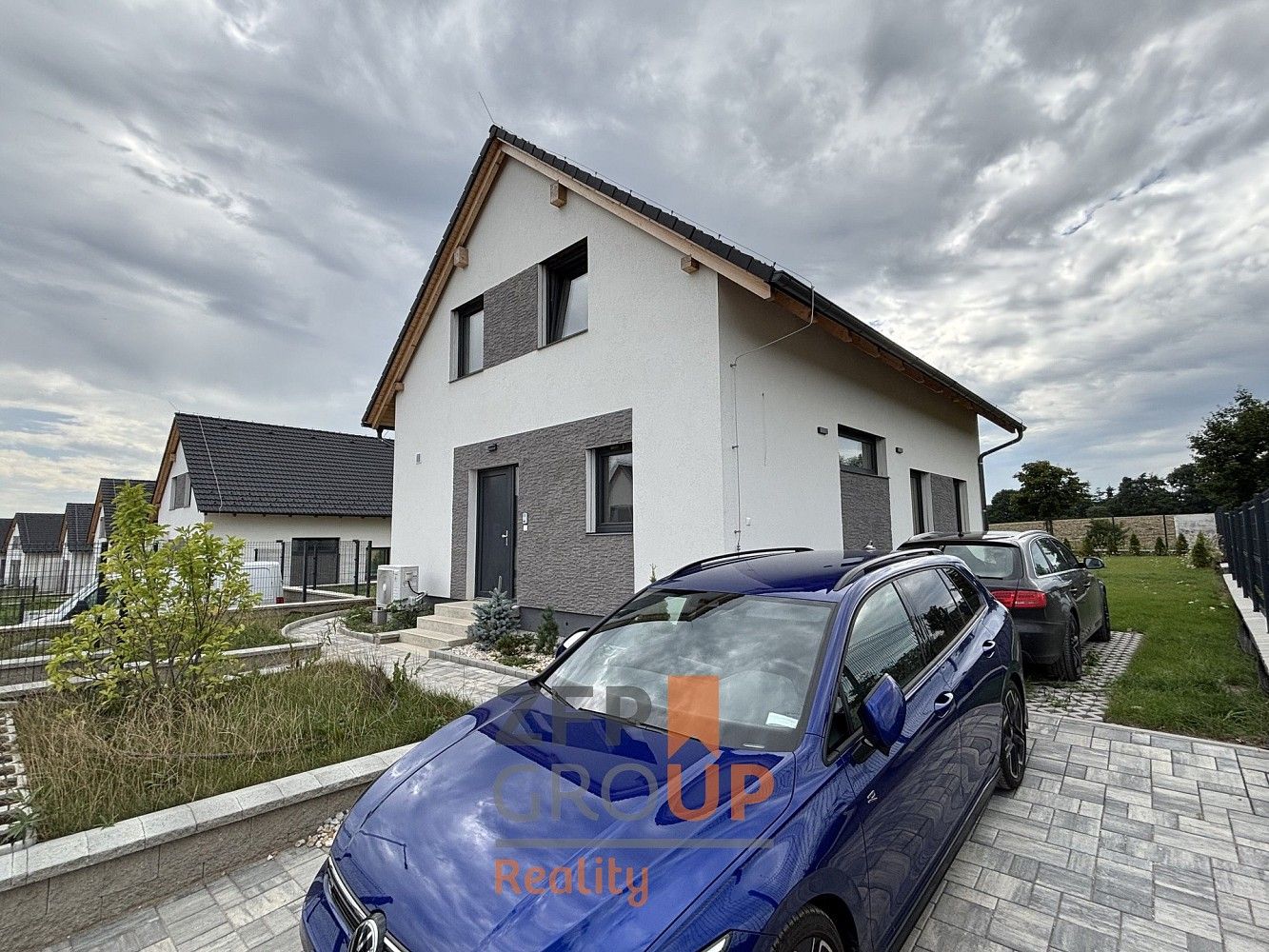 Rodinné domy, Dříteč, okres Pardubice, 159 m² - 1