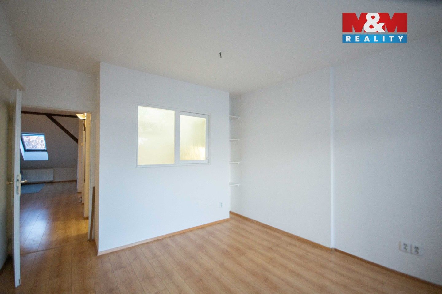 Pronájem byt 3+1 - Holandská, Praha, 53 m²