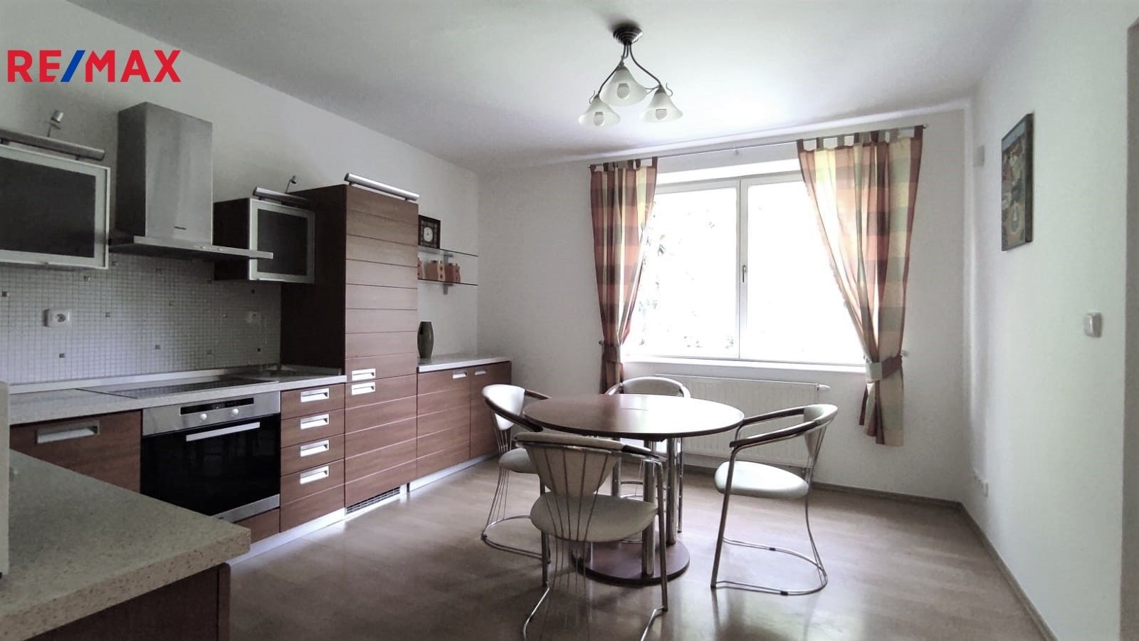 Pronájem byt 3+1 - Mariánskolázeňská 698, Karlovy Vary, 120 m²