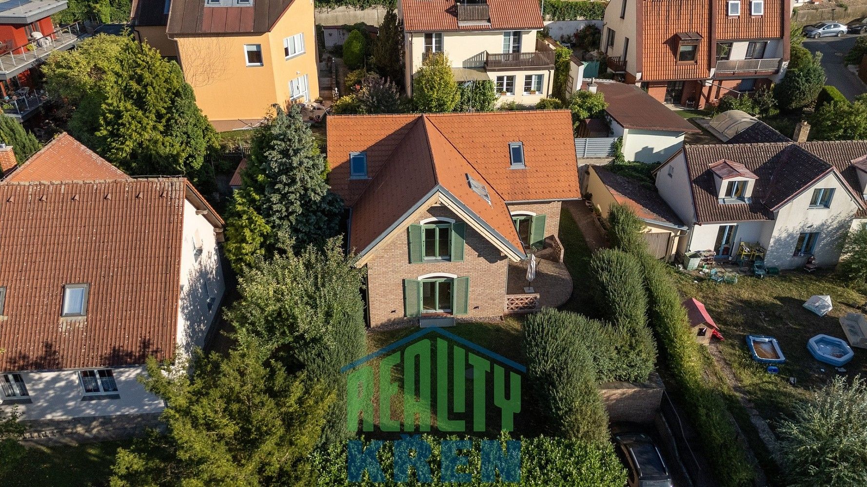 Rodinný dům · 212 m² · Nad dolíky, Praha 6 - Suchdol - 4