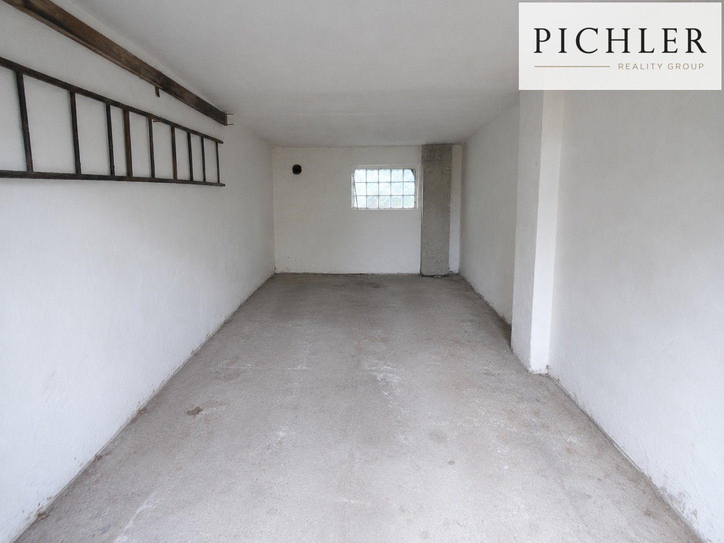Garáže, Plzeň, 18 m² - 1