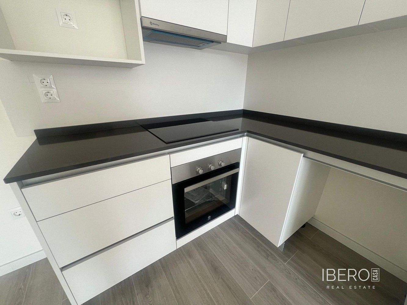 Byt 4+kk · 100 m² · Valle Romano, Španělsko - 3