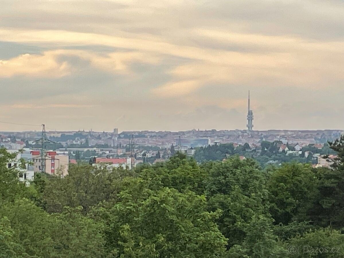 Byt · Praha, 102 00 - 3