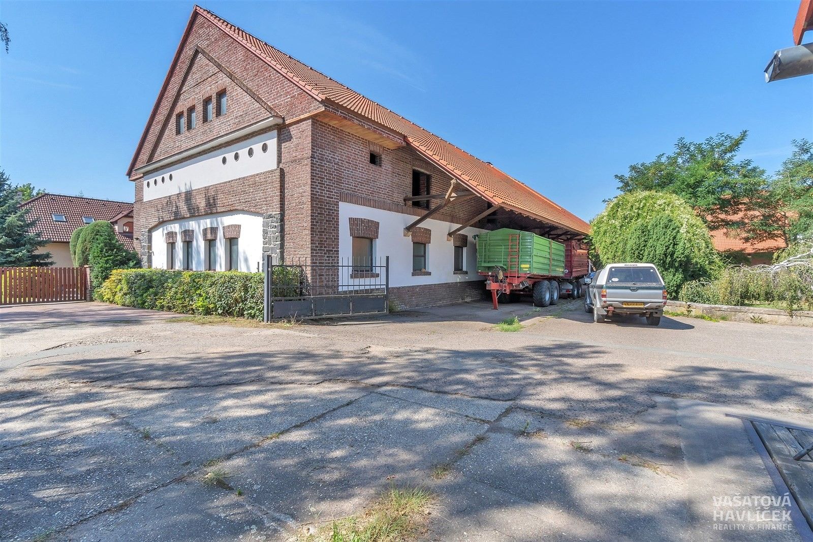 Pronájem sklad - Zelená, Hradec Králové, 413 m²