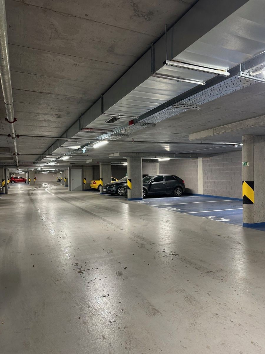 Garáž · 13 m² · Mezi Vodami, Praha - Modřany - 3