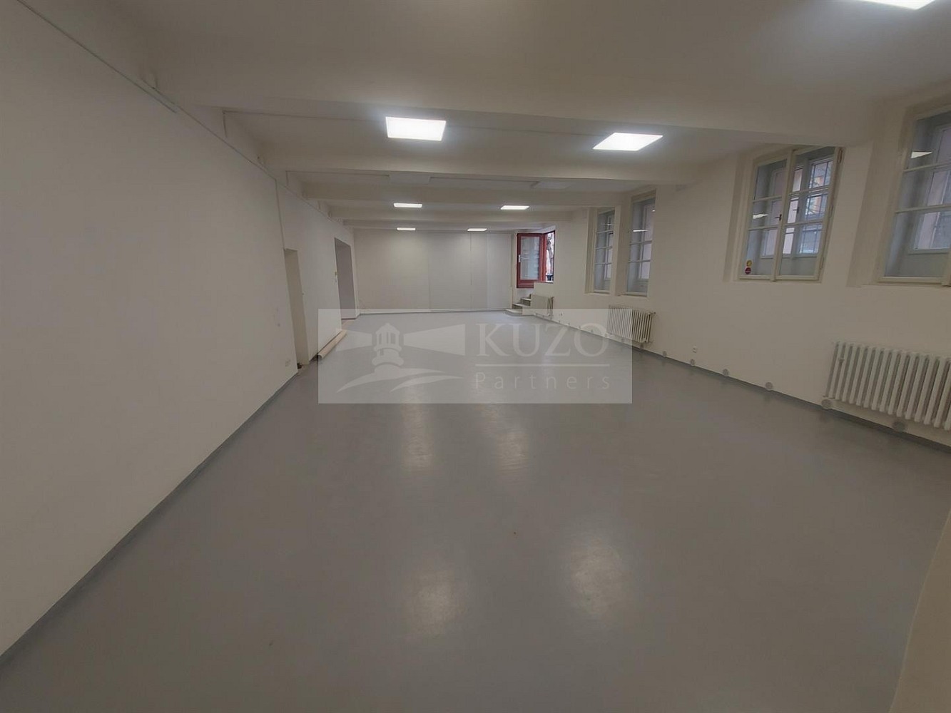 Obchodní prostory, Na Březince, Praha 5 - Smíchov, 182 m² - 1